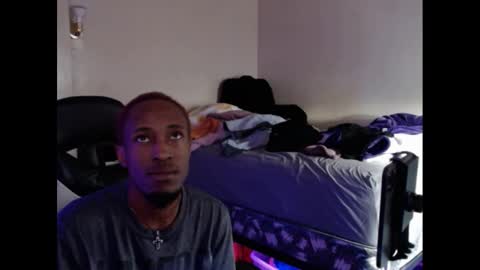 Snapshot of lust_j chatting on 09/22/25, 09:06 LUST online show from 09/22/25, 09:06