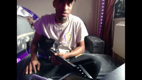 Snapshot of lust_j chatting on 09/24/25, 09:18 LUST online show from 09/24/25, 09:18