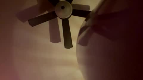 LUST online show from 02/05/26, 10:31