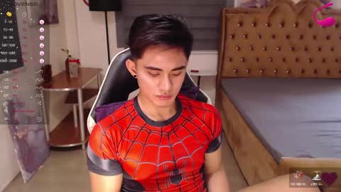 Snapshot of lustdesirex19 chatting on 02/20/25, 06:17 David online show from 02/20/25, 06:17