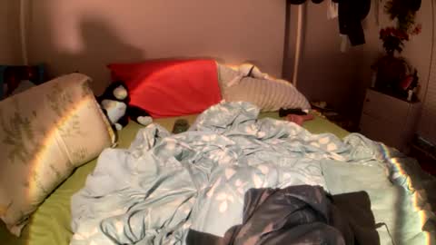 Snapshot of lustforlola chatting on 02/19/26, 05:03 LOLA online show from 02/19/26, 05:03