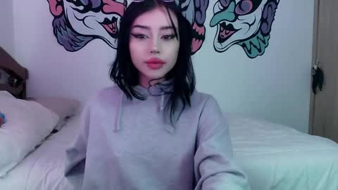 Snapshot of lustful_aprilx chatting on 12/02/24, 10:23 Valerie April online show from 12/02/24, 10:23