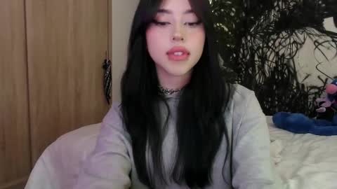 Snapshot of lustful_aprilx chatting on 02/18/25, 08:58 Valerie April online show from 02/18/25, 08:58