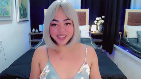 Snapshot of lustfuloffendertrina chatting on 12/30/24, 12:09 Trina online show from 12/30/24, 12:09