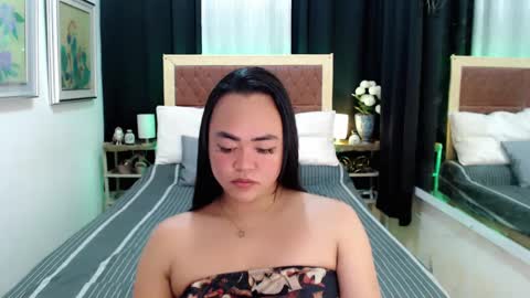 Snapshot of lustfuloffendertrina chatting on 01/29/25, 09:01 Trina online show from 01/29/25, 09:01