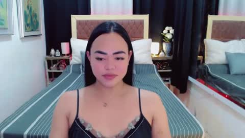 Snapshot of lustfuloffendertrina chatting on 02/03/25, 10:58 Trina online show from 02/03/25, 10:58