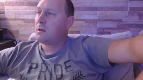 lustonfan online show from 04/11/26, 08:46