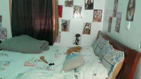 Snapshot of lusty_lana chatting on 06/26/26, 05:34 lusty_lana online show from 06/26/26, 05:34