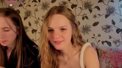 Aura online show from 10/04/25, 08:29