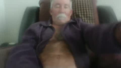 Snapshot of luv269er chatting on 01/05/26, 10:02 luv269er online show from 01/05/26, 10:02