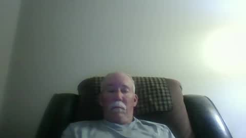 Snapshot of luv269er chatting on 04/06/26, 04:46 luv269er online show from 04/06/26, 04:46