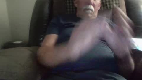 Snapshot of luv269er chatting on 04/10/26, 06:51 luv269er online show from 04/10/26, 06:51