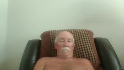 Snapshot of luv269er chatting on 05/07/26, 10:37 luv269er online show from 05/07/26, 10:37