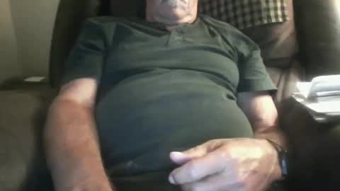 Snapshot of luv269er chatting on 05/19/26, 05:03 luv269er online show from 05/19/26, 05:03