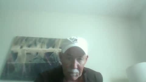 Snapshot of luv269er chatting on 06/13/26, 04:16 luv269er online show from 06/13/26, 04:16