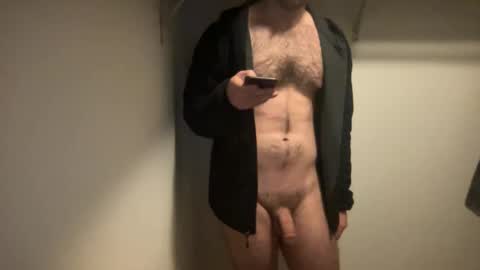 Snapshot of luv2bnaked23 chatting on 12/29/24, 05:10 luv2bnaked23 online show from 12/29/24, 05:10