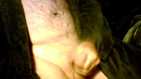 Snapshot of luv2cum4u482 chatting on 06/18/26, 03:51 luv2cum4u482 online show from 06/18/26, 03:51