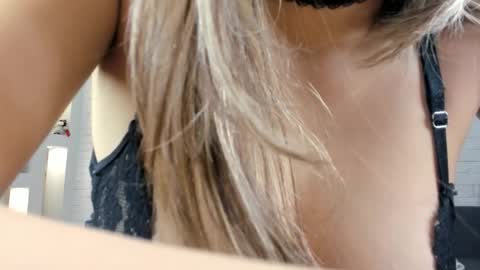 Yuna online show from 03/07/26, 01:24