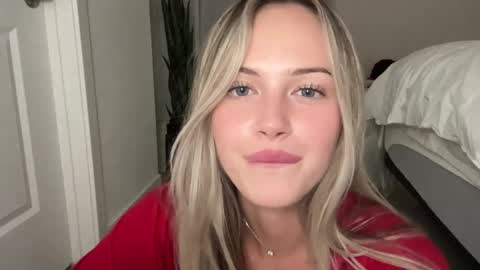 Aimee online show from 10/07/25, 02:53