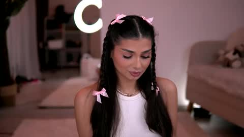 Caprice online show from 04/23/26, 12:29