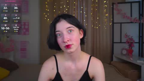 Snapshot of luvenianitschke chatting on 02/24/26, 09:18 Sasha online show from 02/24/26, 09:18