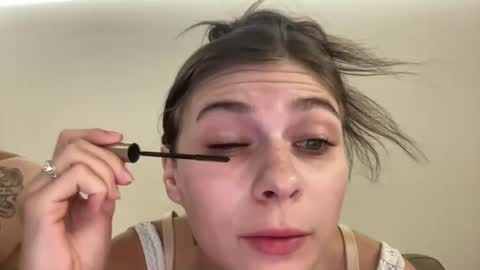 luvkoko online show from 10/27/25, 05:22