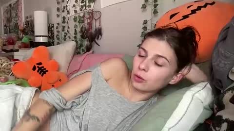 luvkoko online show from 11/14/25, 04:17