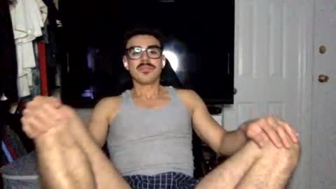Snapshot of luvrboy77 chatting on 07/04/26, 06:08 luvrboy77 online show from 07/04/26, 06:08