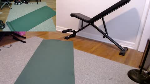 Snapshot of luvshonitoff chatting on 01/14/25, 02:08 Jim Bo online show from 01/14/25, 02:08