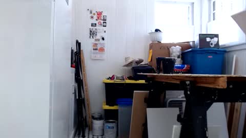 Snapshot of luvshonitoff chatting on 10/06/25, 08:28 Jim Bo online show from 10/06/25, 08:28