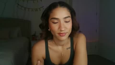 Liv 3 online show from 11/30/25, 12:14