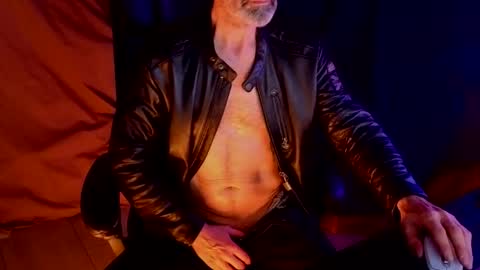 Im a   -  CAMGUY YOU  LIKE to FUCK online show from 02/01/26, 01:37