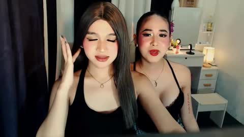 queen lux online show from 10/24/25, 02:13