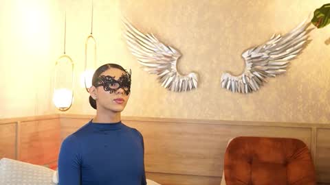 Luxa  online show from 03/09/26, 01:15