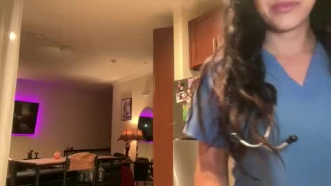 luxcher22 online show from 11/06/25, 04:35