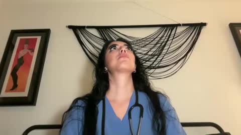 luxcher22 online show from 04/16/26, 04:57