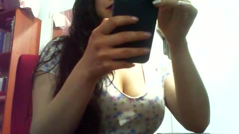 Snapshot of luxdasilva chatting on 05/23/26, 03:45 luxdasilva online show from 05/23/26, 03:45