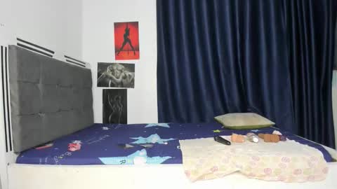 luxedollxoxoo online show from 04/14/26, 08:15