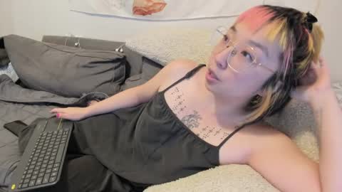 LuxGray online show from 12/05/24, 10:12