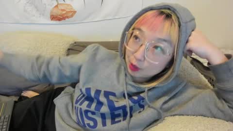 LuxGray online show from 12/17/24, 11:27