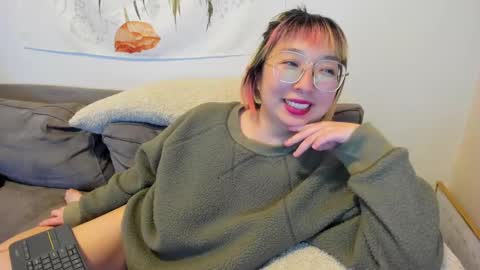 LuxGray online show from 02/09/25, 12:39