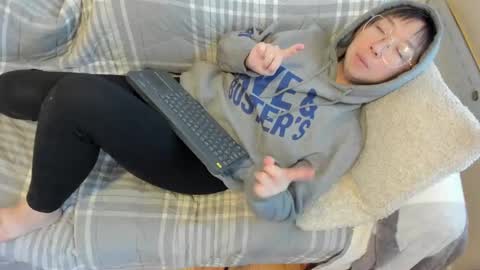 LuxGray online show from 10/17/25, 09:50