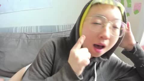 LuxGray online show from 03/08/26, 06:01