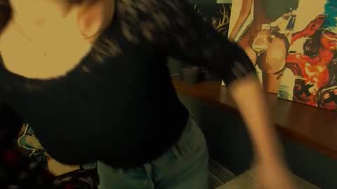 Snapshot of luxie_queen chatting on 02/27/26, 01:11 Katie online show from 02/27/26, 01:11