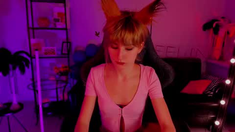 Snapshot of luxrayi chatting on 01/07/25, 11:48 Ray online show from 01/07/25, 11:48