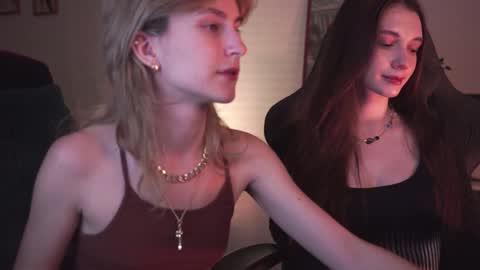 Snapshot of luxrayi chatting on 01/16/25, 09:05 Ray online show from 01/16/25, 09:05