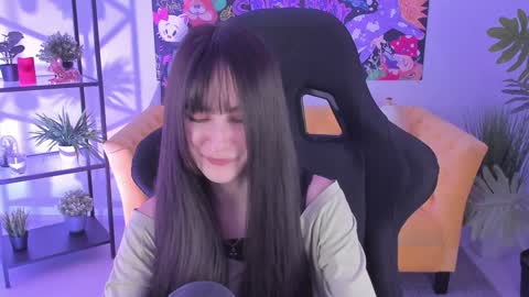 Snapshot of luxrayi chatting on 02/05/25, 09:18 Ray online show from 02/05/25, 09:18