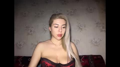 LuxSonyaStar online show from 02/14/26, 08:16