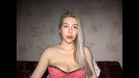 LuxSonyaStar online show from 05/19/26, 12:33