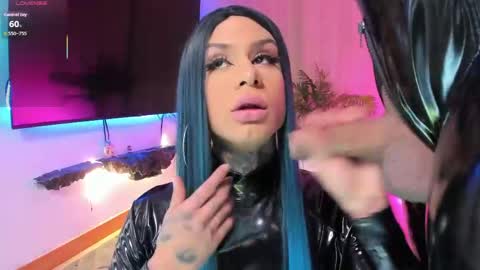 Lucy and Kristhy online show from 04/15/26, 03:41